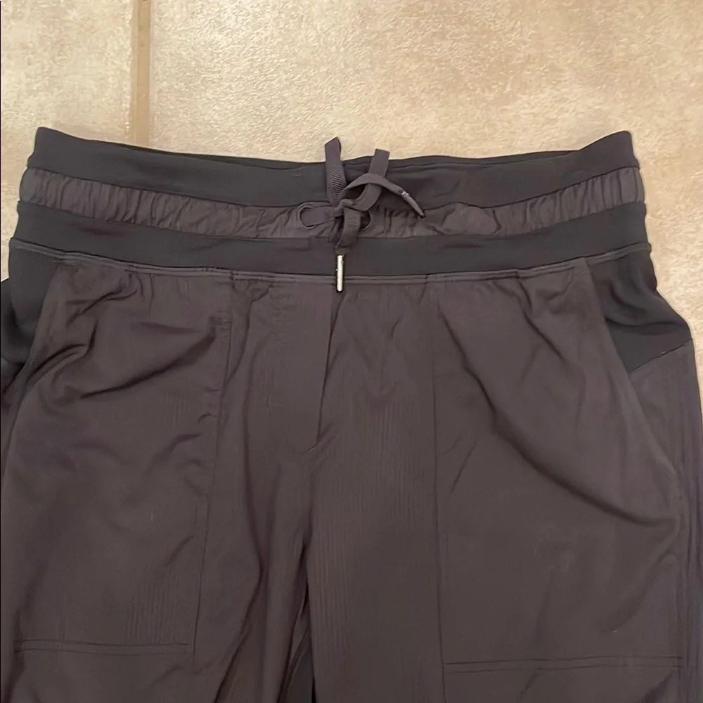 Lululemon Dance Studio Cropped Pant